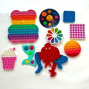 FIDGET BUNDLE‼️‼️